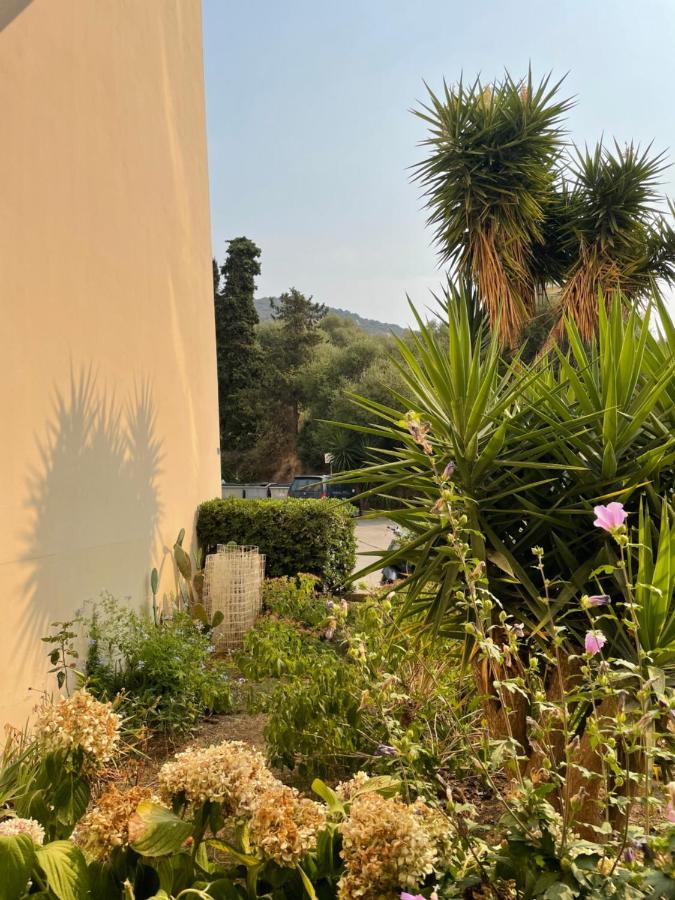 Neuf, 2 Chambres, Climatise, Route Des Sanguinaires Ajaccio (Corsica)